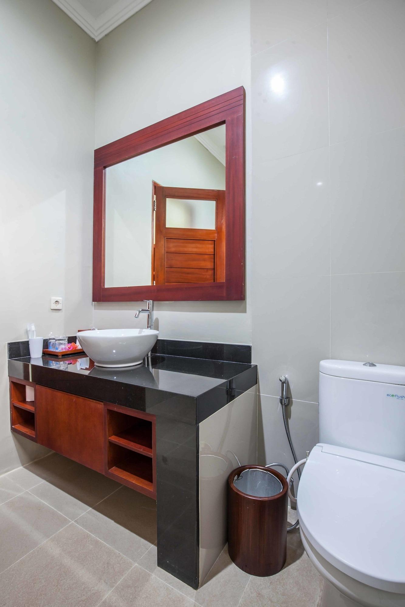 Hotel Shanti Front 3*