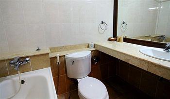 Hotel Shanti Front