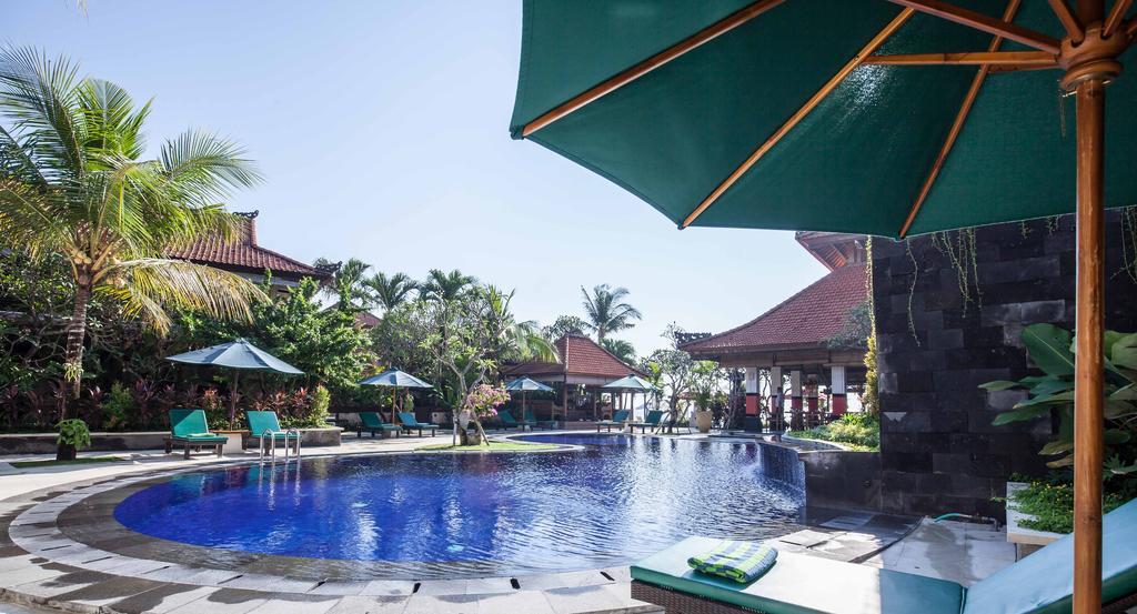 Front Hotel 3*
