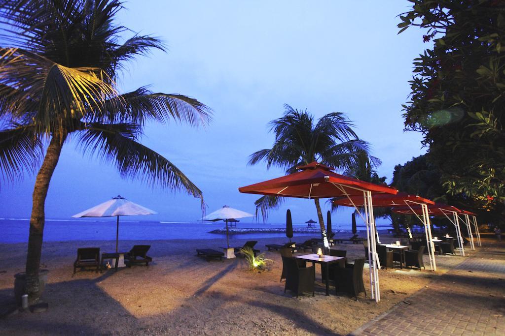 Front 3* Sanur