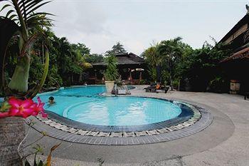 Front 3* Sanur