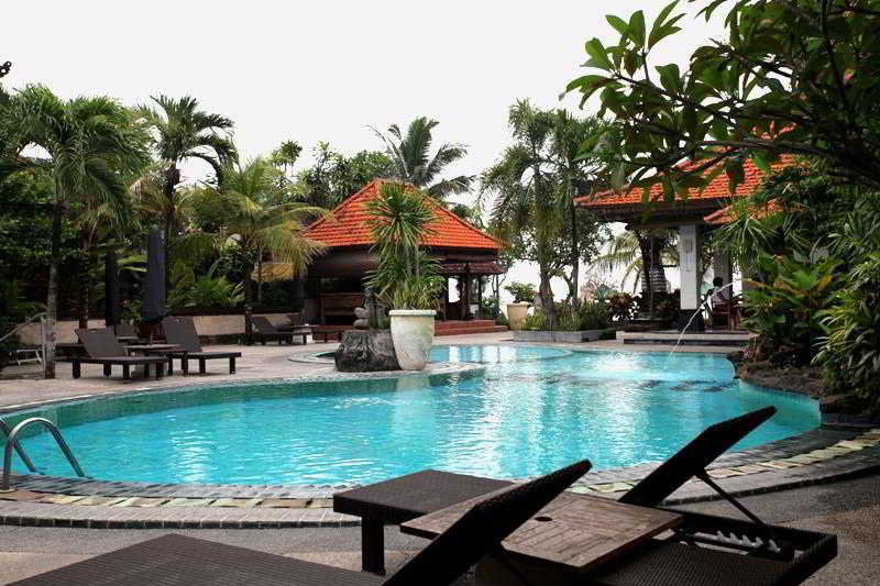 Hotel Front 3*