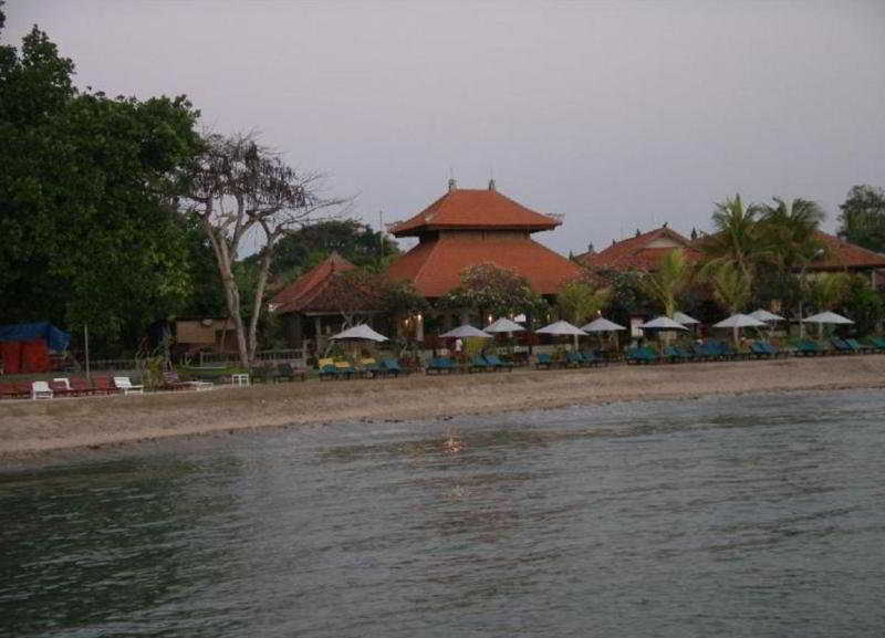 Front Hotel Sanur