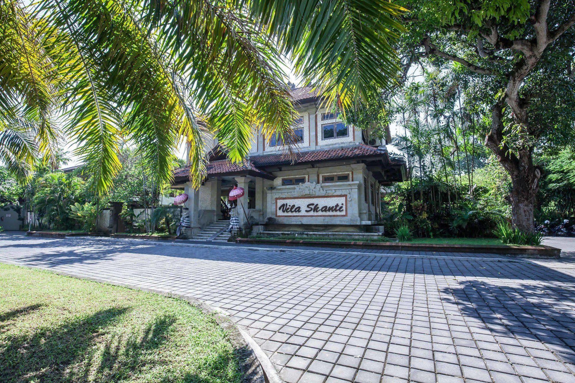 Front 3* Sanur